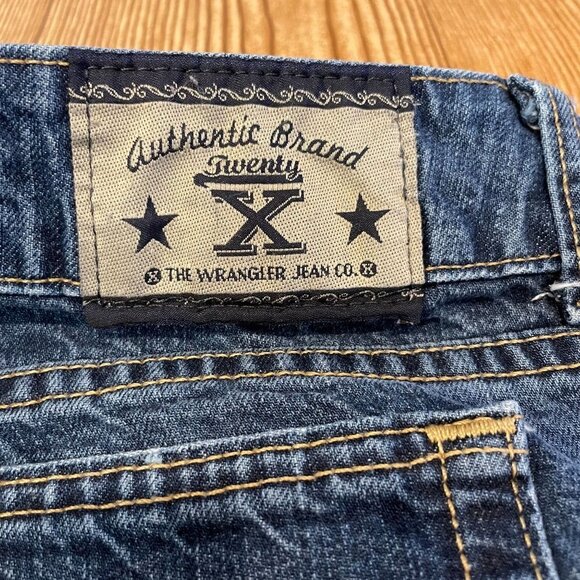 Women's Twenty X, Wrangler Jean Co, Jackson Lower Rise, Size 13/14x34 - Picture 7 of 16